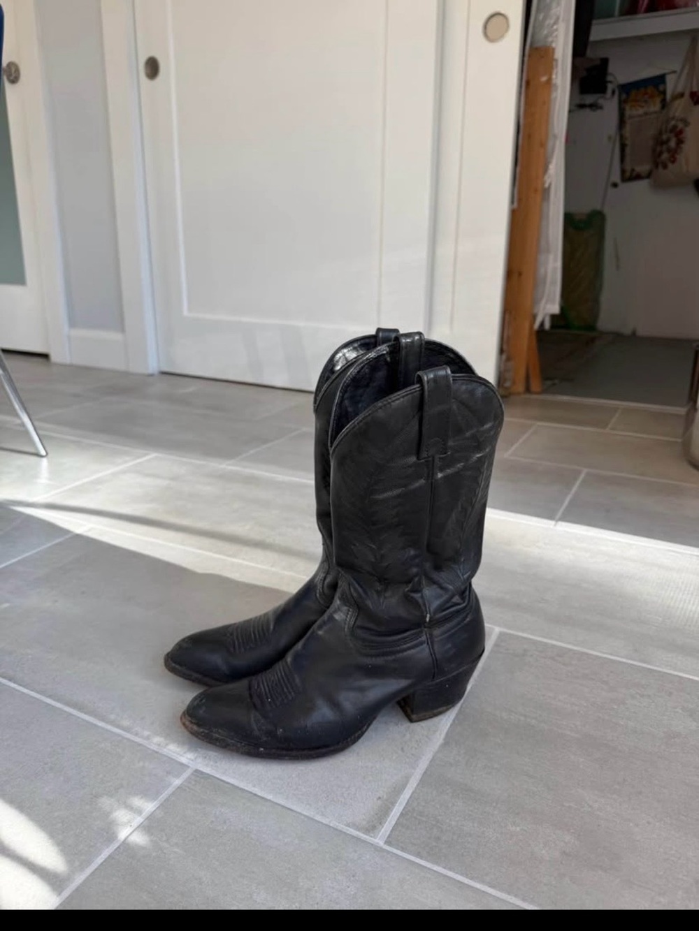 Black Leather Western Heeled Boots brand vintage Texas